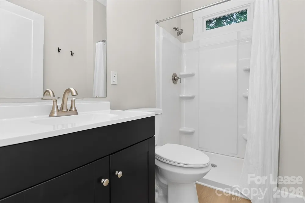 204 E McNeely Avenue Mooresville, NC 28115
