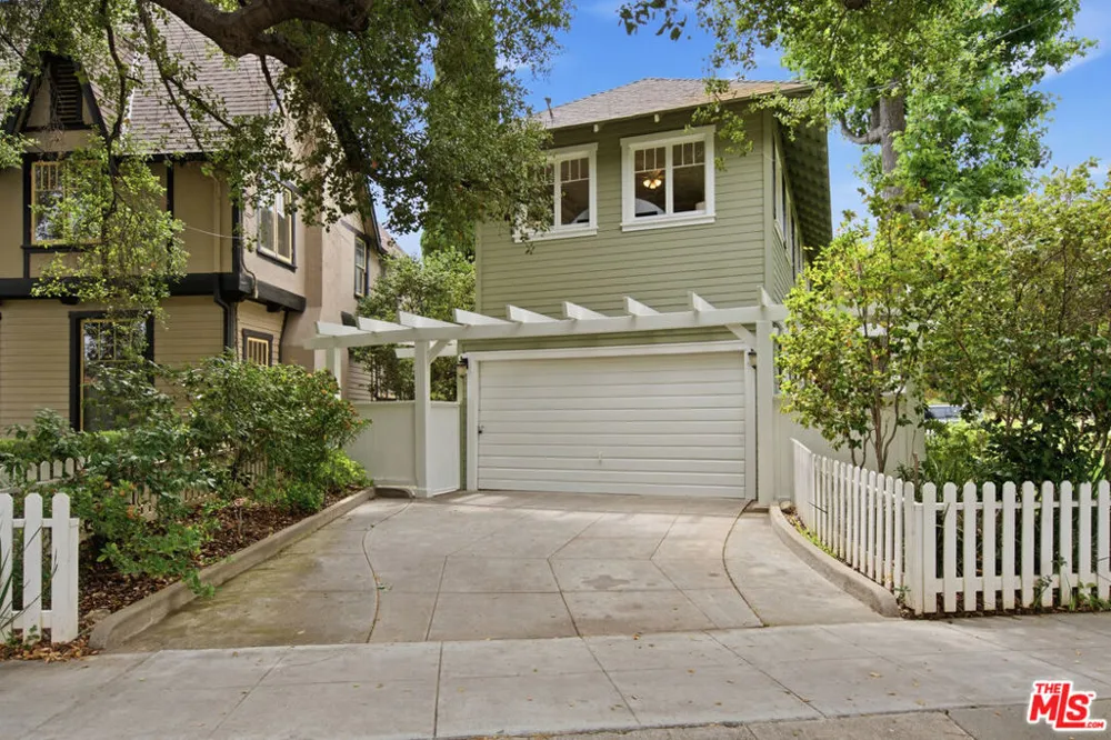 1700 Diamond Avenue South Pasadena, CA 91030