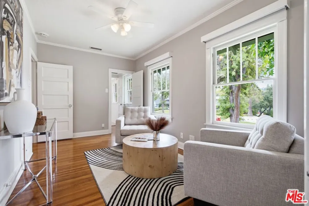 1700 Diamond Avenue South Pasadena, CA 91030
