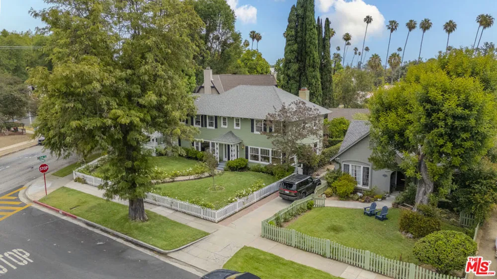 1700 Diamond Avenue South Pasadena, CA 91030