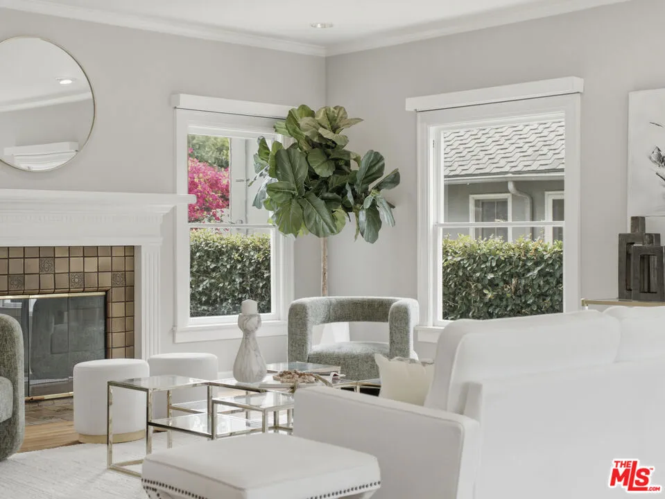 1700 Diamond Avenue South Pasadena, CA 91030
