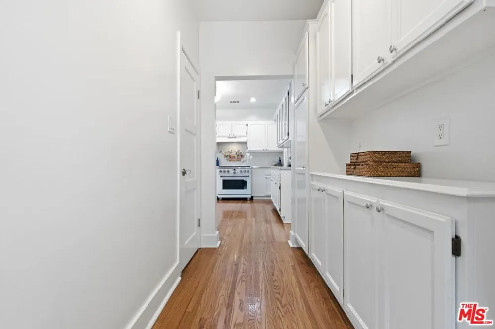 1700 Diamond Avenue South Pasadena, CA 91030