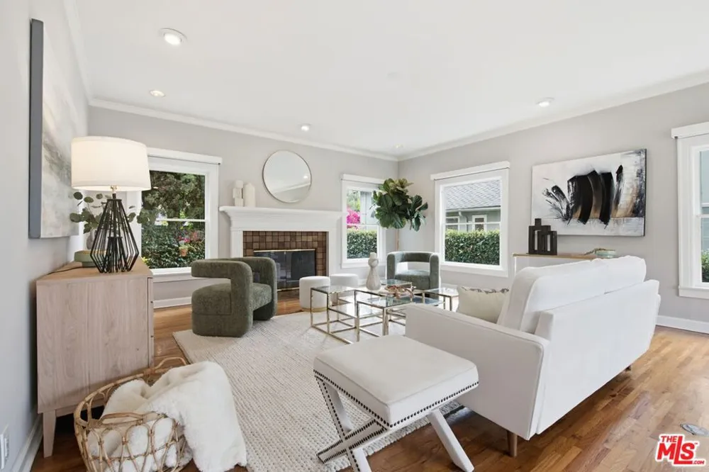 1700 Diamond Avenue South Pasadena, CA 91030
