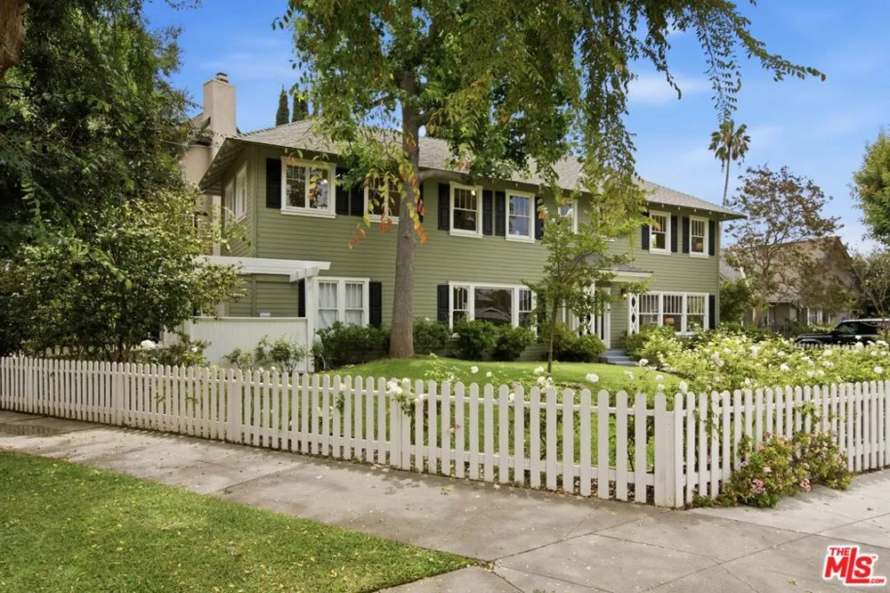 1700 Diamond Avenue South Pasadena, CA 91030