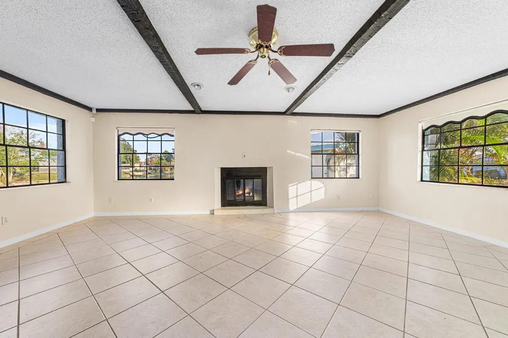 3122 SE 34th Avenue Okeechobee, FL 34974