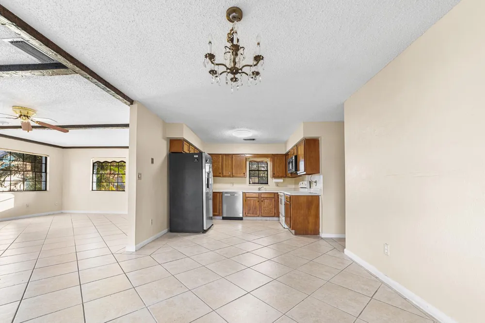 3122 SE 34th Avenue Okeechobee, FL 34974