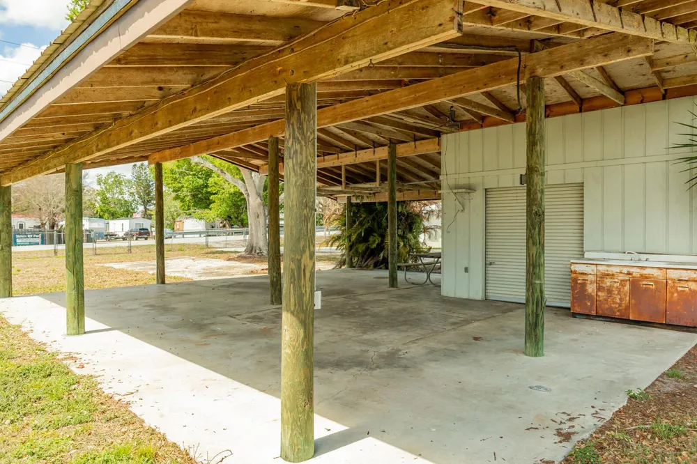 3122 SE 34th Avenue Okeechobee, FL 34974