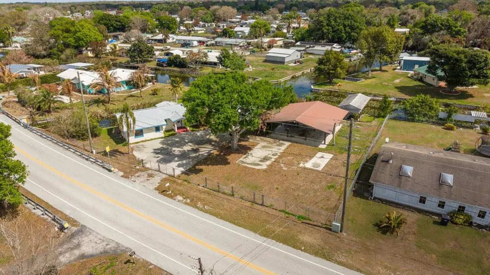 3122 SE 34th Avenue Okeechobee, FL 34974