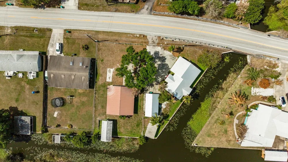 3122 SE 34th Avenue Okeechobee, FL 34974