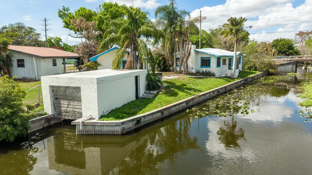 3122 SE 34th Avenue Okeechobee, FL 34974
