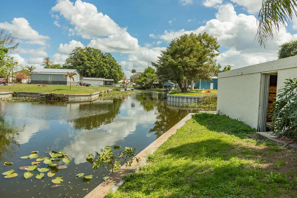 3122 SE 34th Avenue Okeechobee, FL 34974