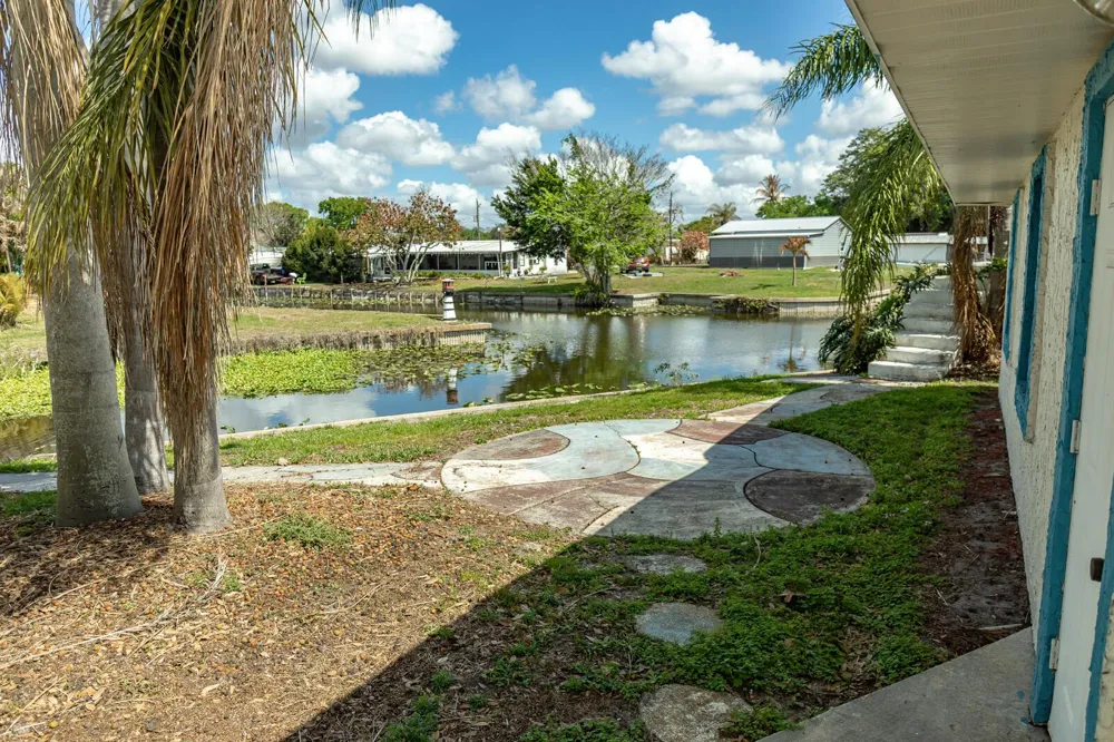 3122 SE 34th Avenue Okeechobee, FL 34974