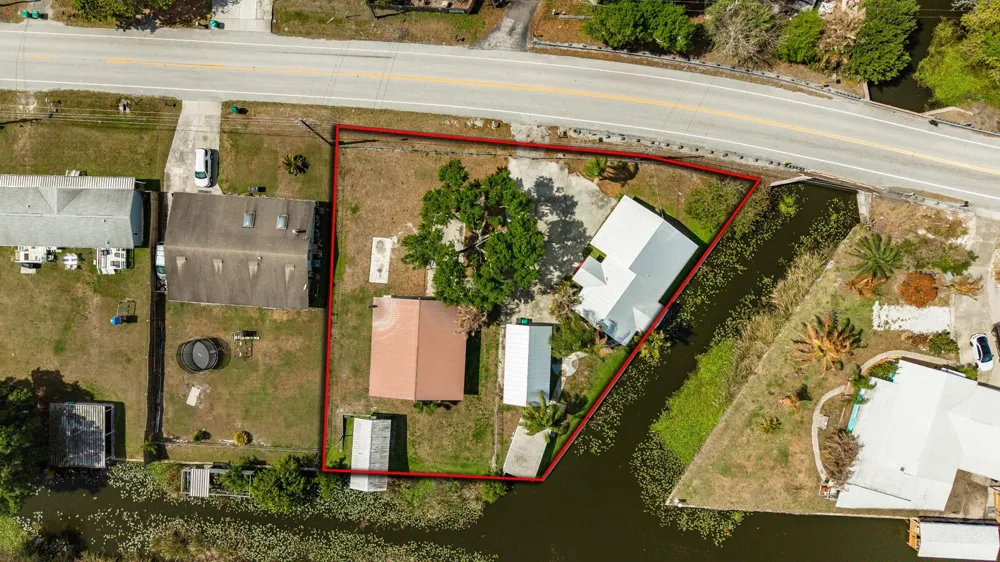 3122 SE 34th Avenue Okeechobee, FL 34974
