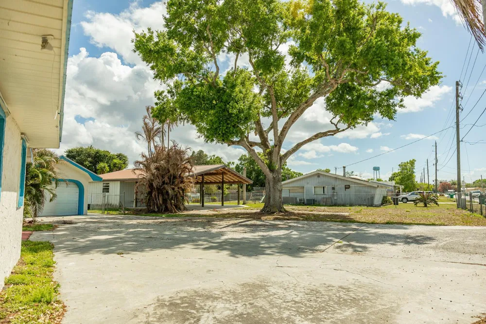 3122 SE 34th Avenue Okeechobee, FL 34974