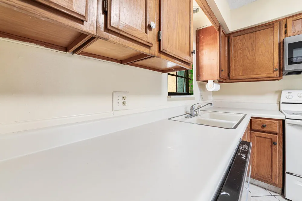 3122 SE 34th Avenue Okeechobee, FL 34974