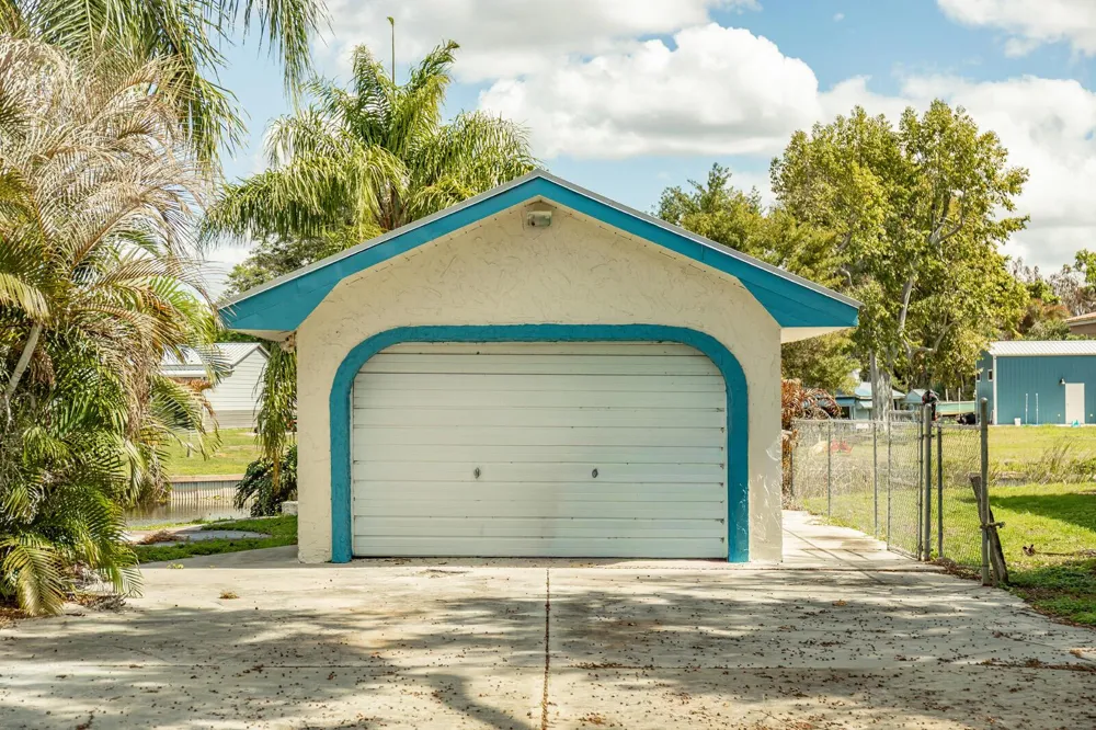 3122 SE 34th Avenue Okeechobee, FL 34974