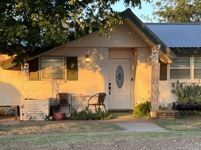 508 Water Street Roby, TX 79543