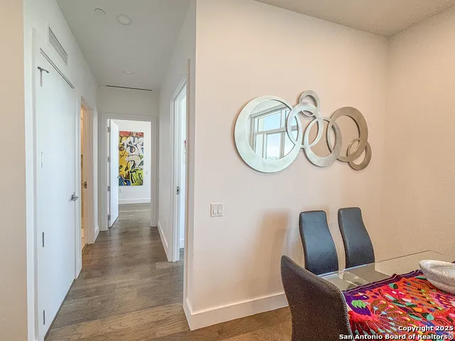 123 LEXINGTON AVE #1402 San Antonio, TX 78205