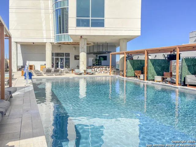 123 LEXINGTON AVE #1402 San Antonio, TX 78205