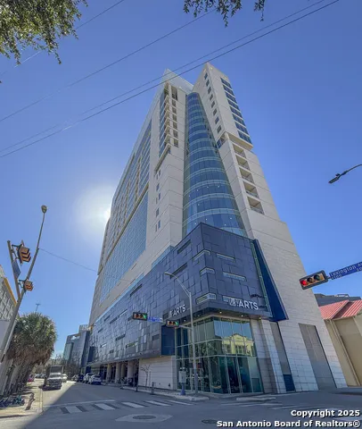 123 LEXINGTON AVE #1402 San Antonio, TX 78205