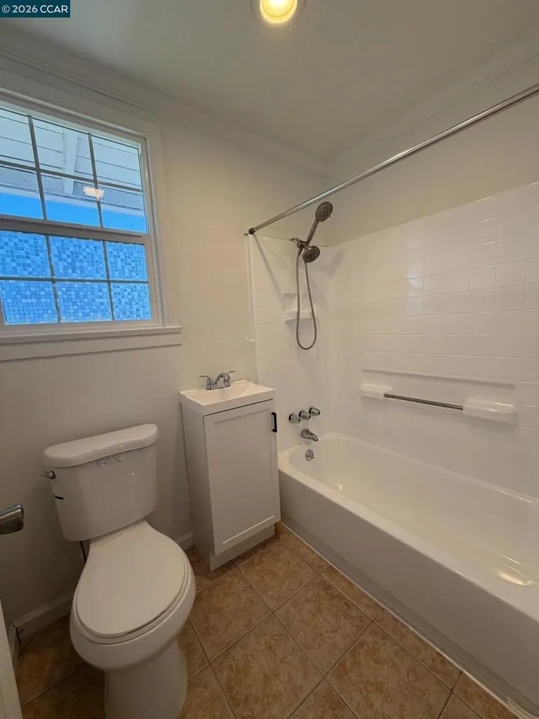 162 Calhoun St Vallejo, CA 94590