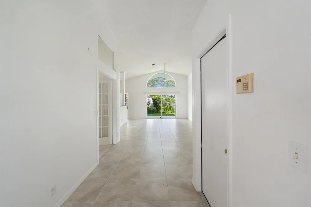 165 St Michaels Court Jupiter, FL 33458
