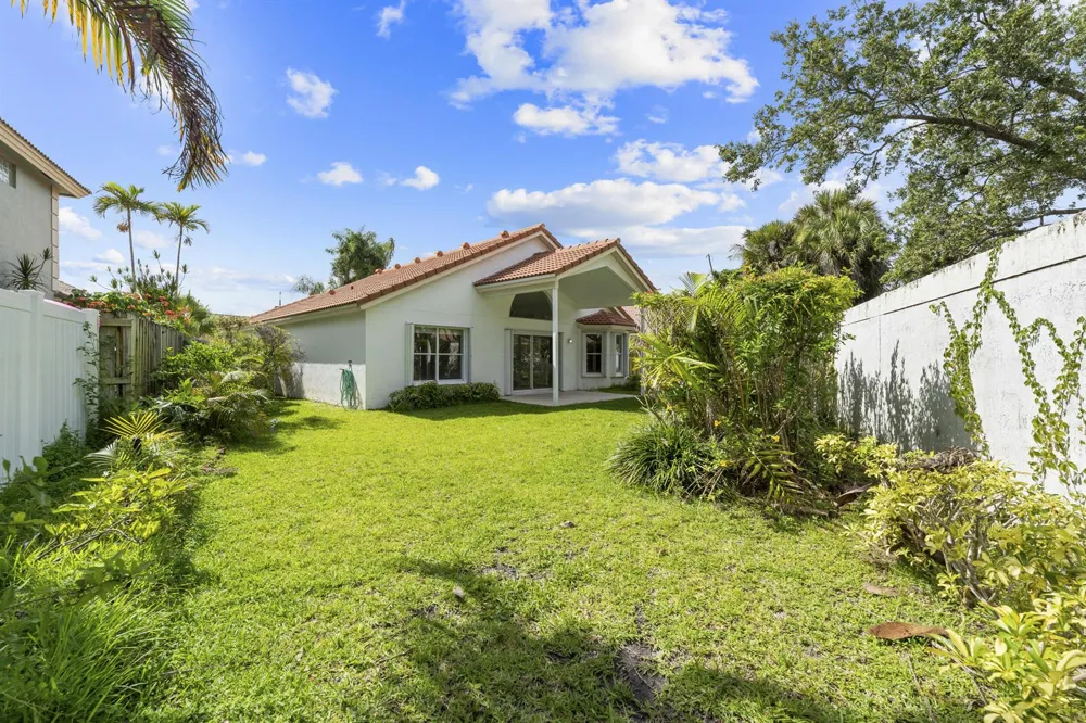 165 St Michaels Court Jupiter, FL 33458