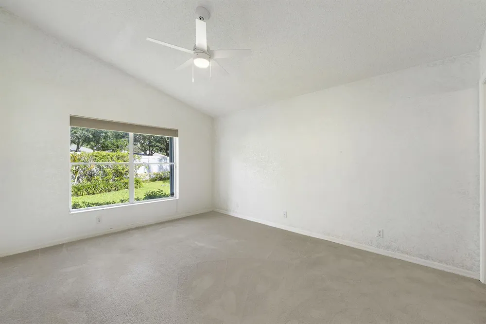 165 St Michaels Court Jupiter, FL 33458