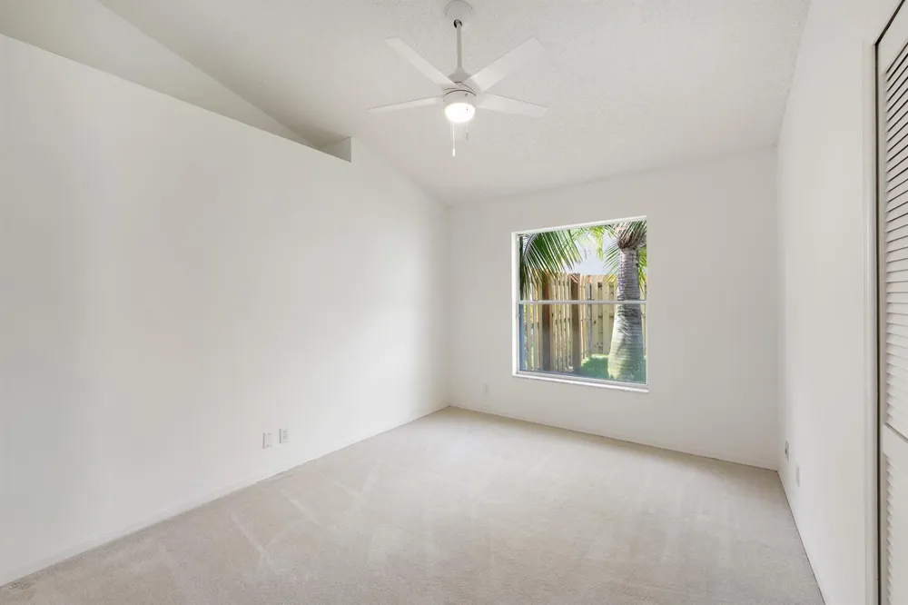165 St Michaels Court Jupiter, FL 33458