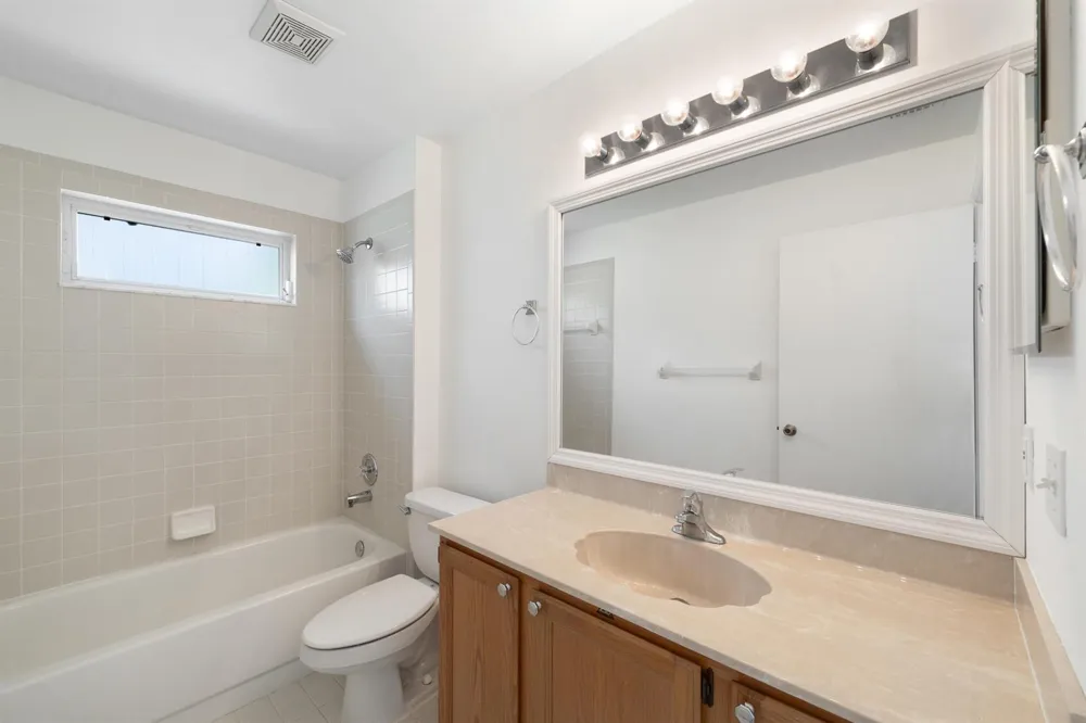 165 St Michaels Court Jupiter, FL 33458