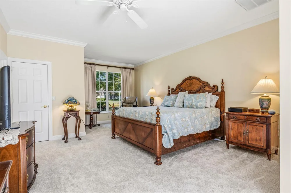 228 Oak Hammock Circle SW Vero Beach, FL 32962