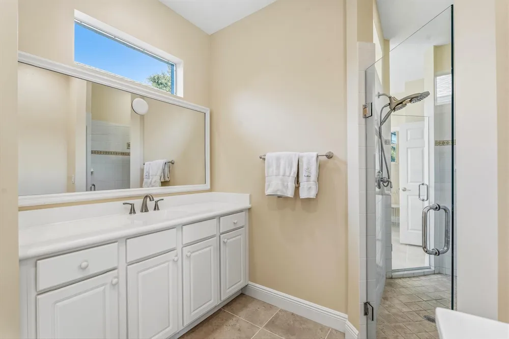 228 Oak Hammock Circle SW Vero Beach, FL 32962