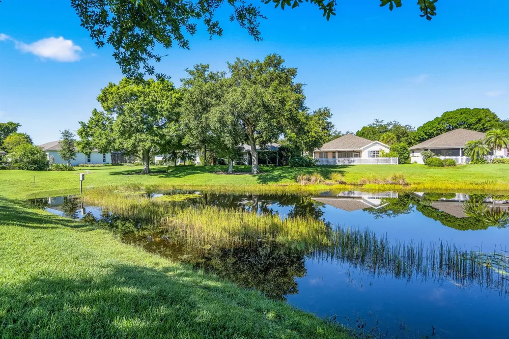 228 Oak Hammock Circle SW Vero Beach, FL 32962
