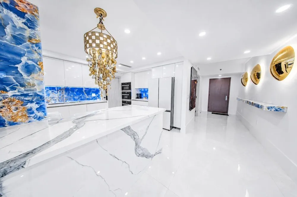 1800 S Ocean Dr #3601 Hallandale Beach, FL 33009