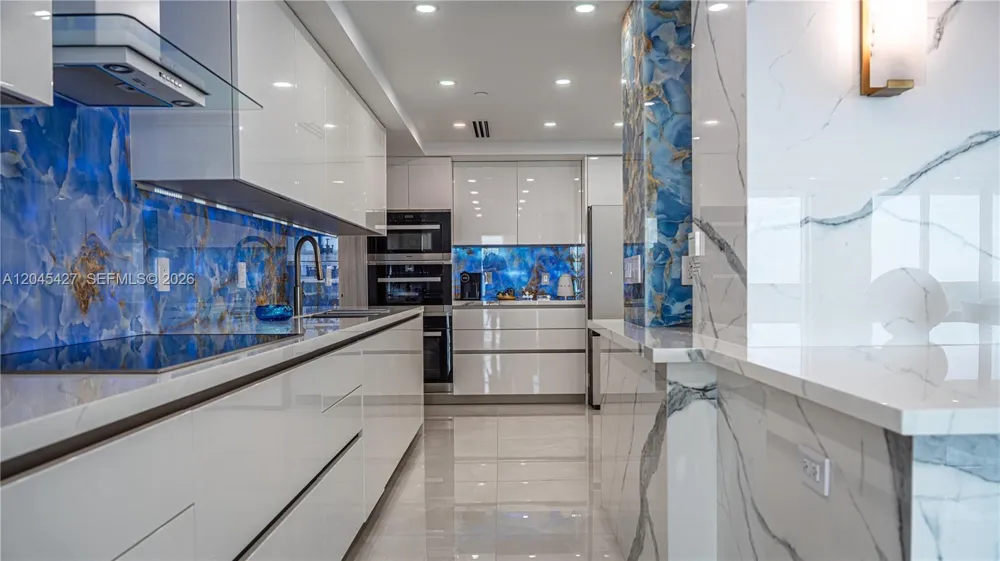 1800 S Ocean Dr #3601 Hallandale Beach, FL 33009