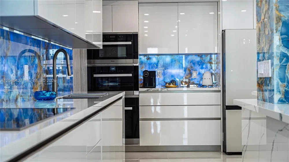 1800 S Ocean Dr #3601 Hallandale Beach, FL 33009