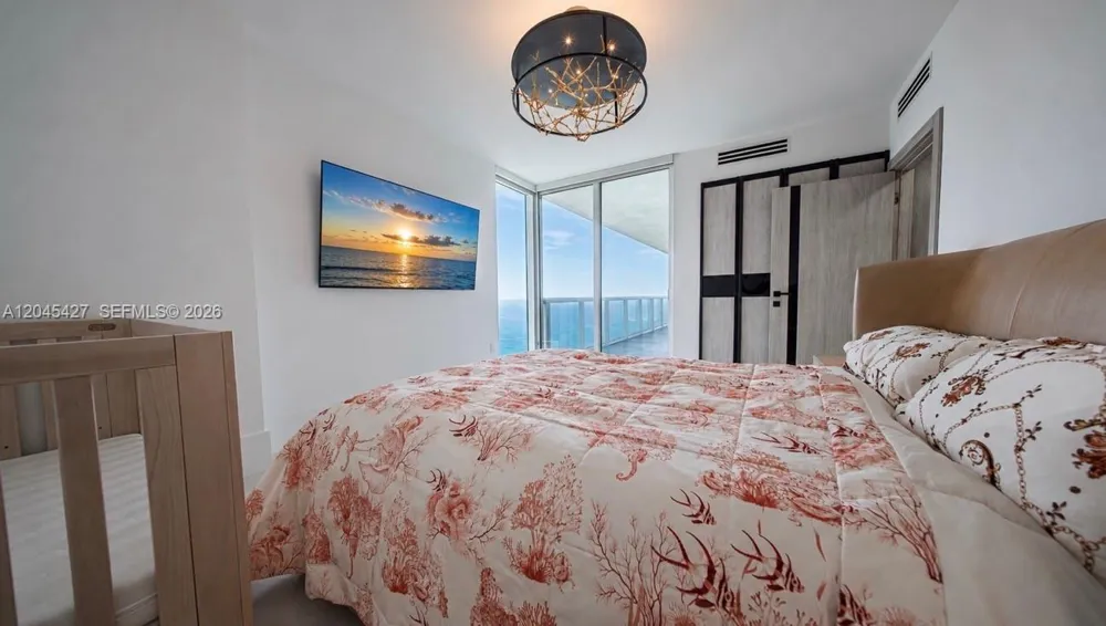 1800 S Ocean Dr #3601 Hallandale Beach, FL 33009