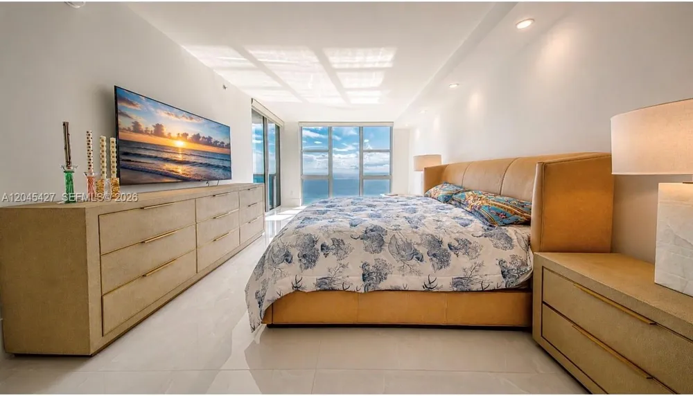 1800 S Ocean Dr #3601 Hallandale Beach, FL 33009