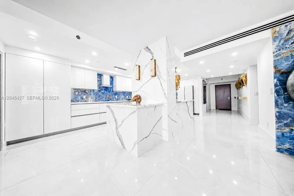 1800 S Ocean Dr #3601 Hallandale Beach, FL 33009