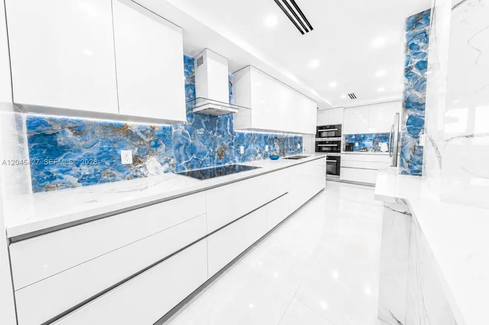 1800 S Ocean Dr #3601 Hallandale Beach, FL 33009