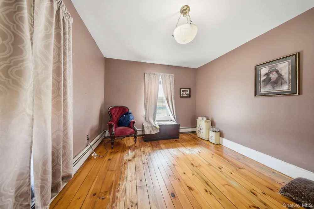 8 Chapel Street Jeffersonville, NY 12748