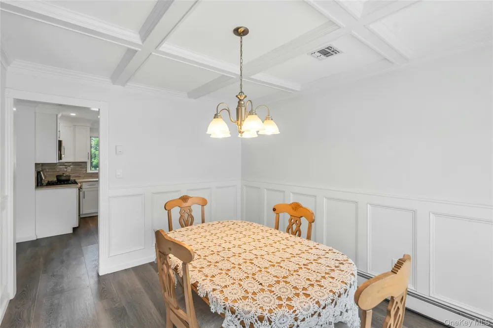 23 Carpenter Lane Hauppauge, NY 11788