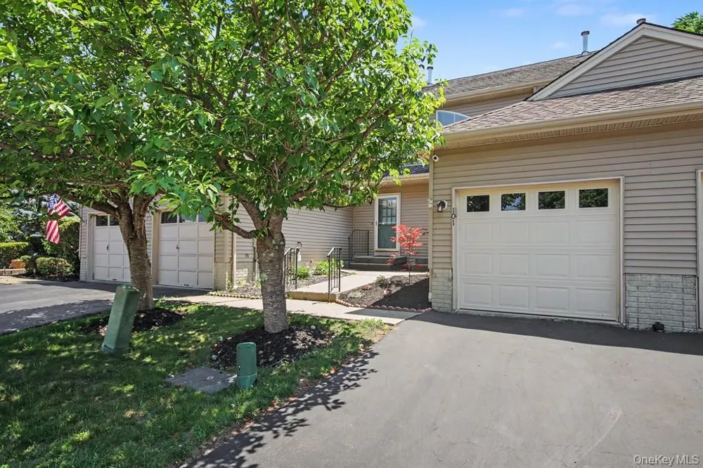 101 Elmcrest Drive Fishkill, NY 12524