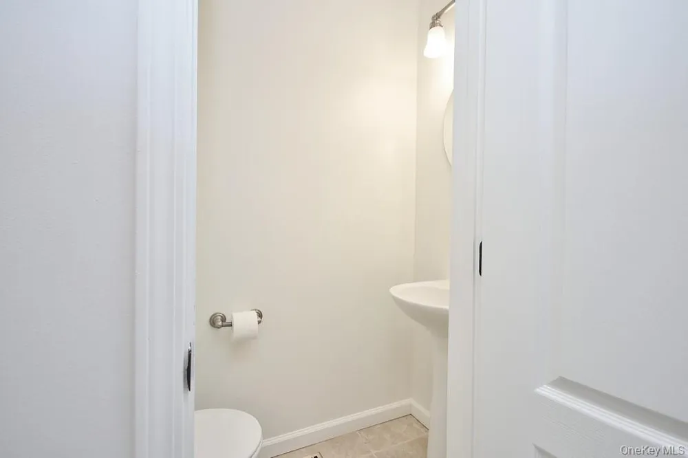 101 Elmcrest Drive Fishkill, NY 12524