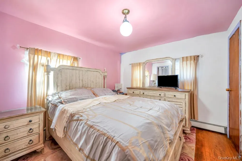 122 Dawn Road Rocky Point, NY 11778