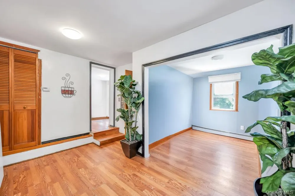 122 Dawn Road Rocky Point, NY 11778