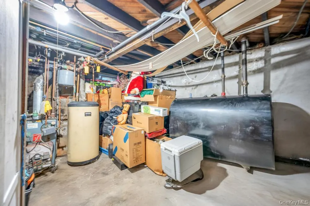122 Dawn Road Rocky Point, NY 11778
