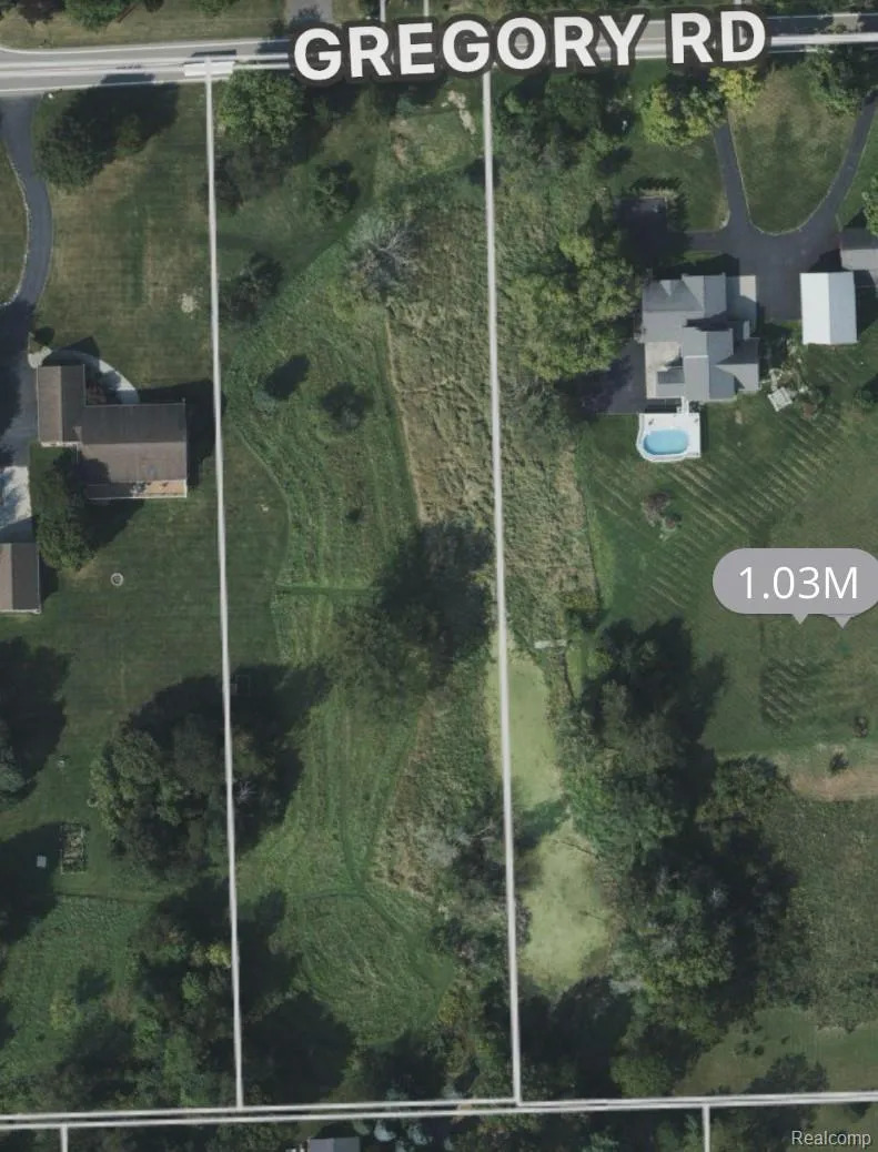 4175 Gregory Road Lake Orion Village, MI 48359