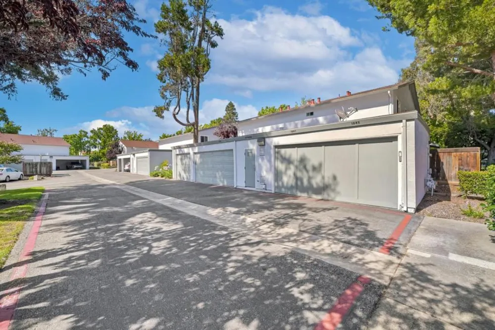 1949 Messina Drive San Jose, CA 95132