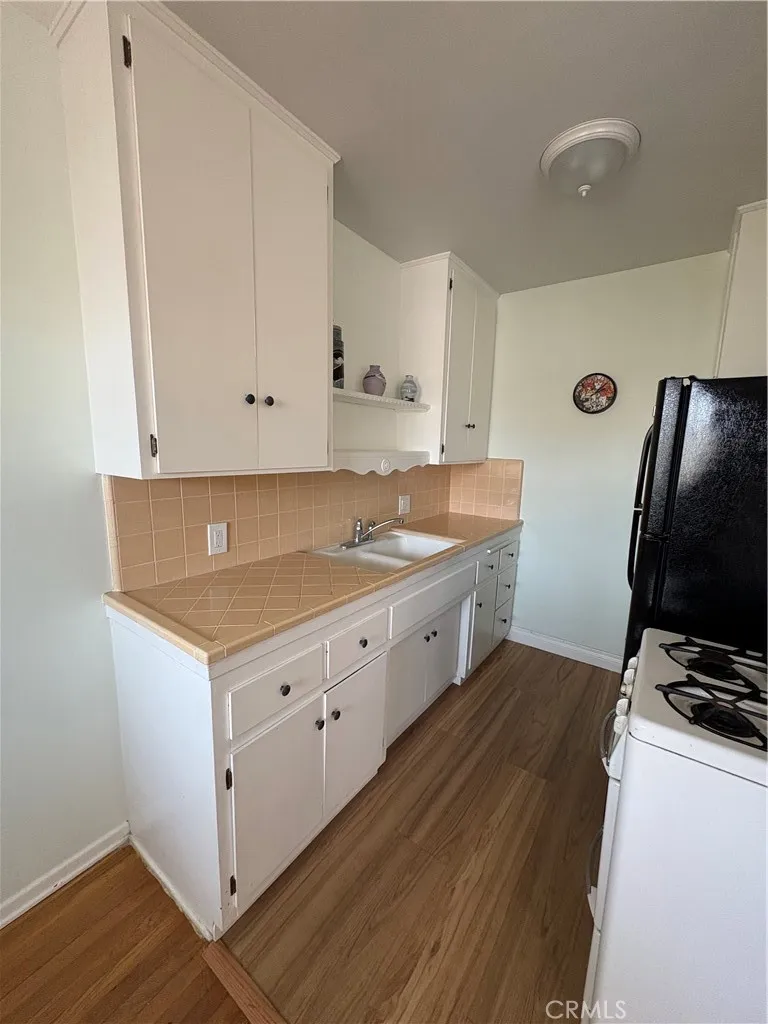 1015 E Ocean Boulevard #12 Long Beach, CA 90802